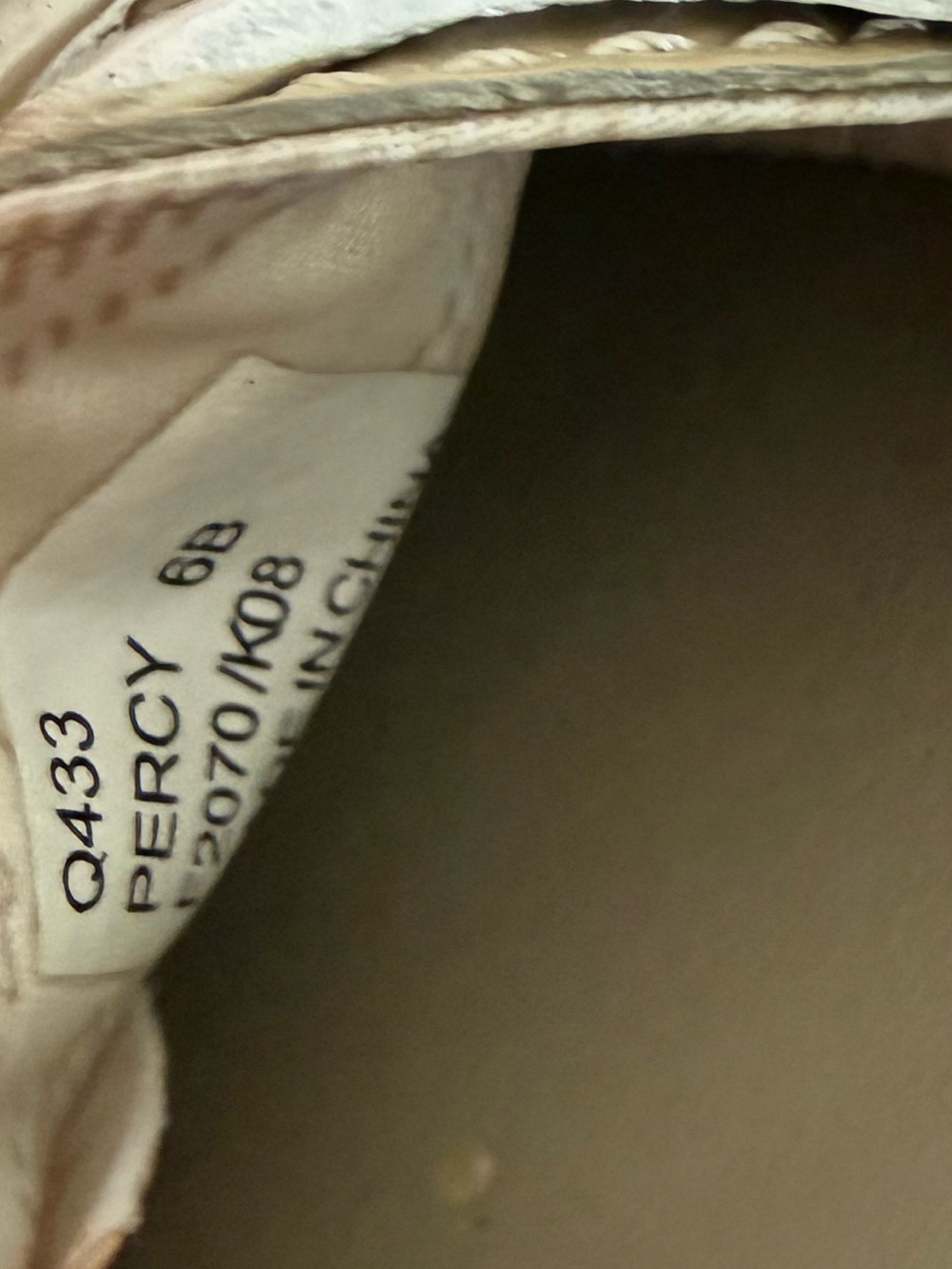 Coach Percy moccasins size 6 Two-Tone Cream & Tan Patent Leather Bow Moccasins - Picture 5 of 7
